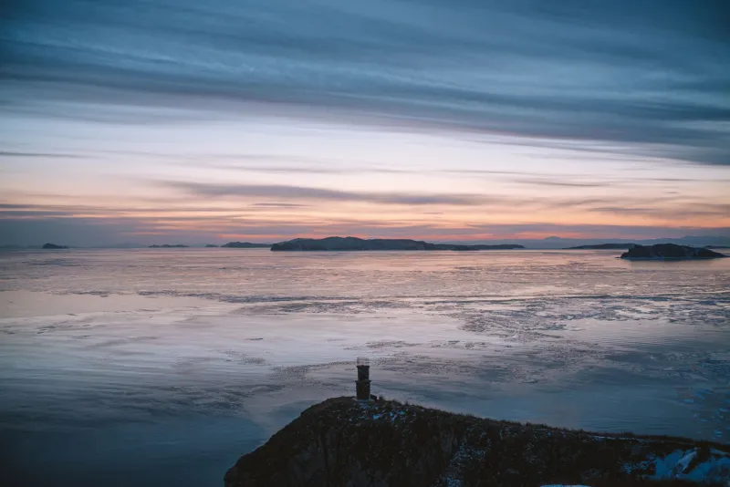 When the Sun Refuses to Set: Navigating the Physical and Mental Demands of Arctic Summer Light